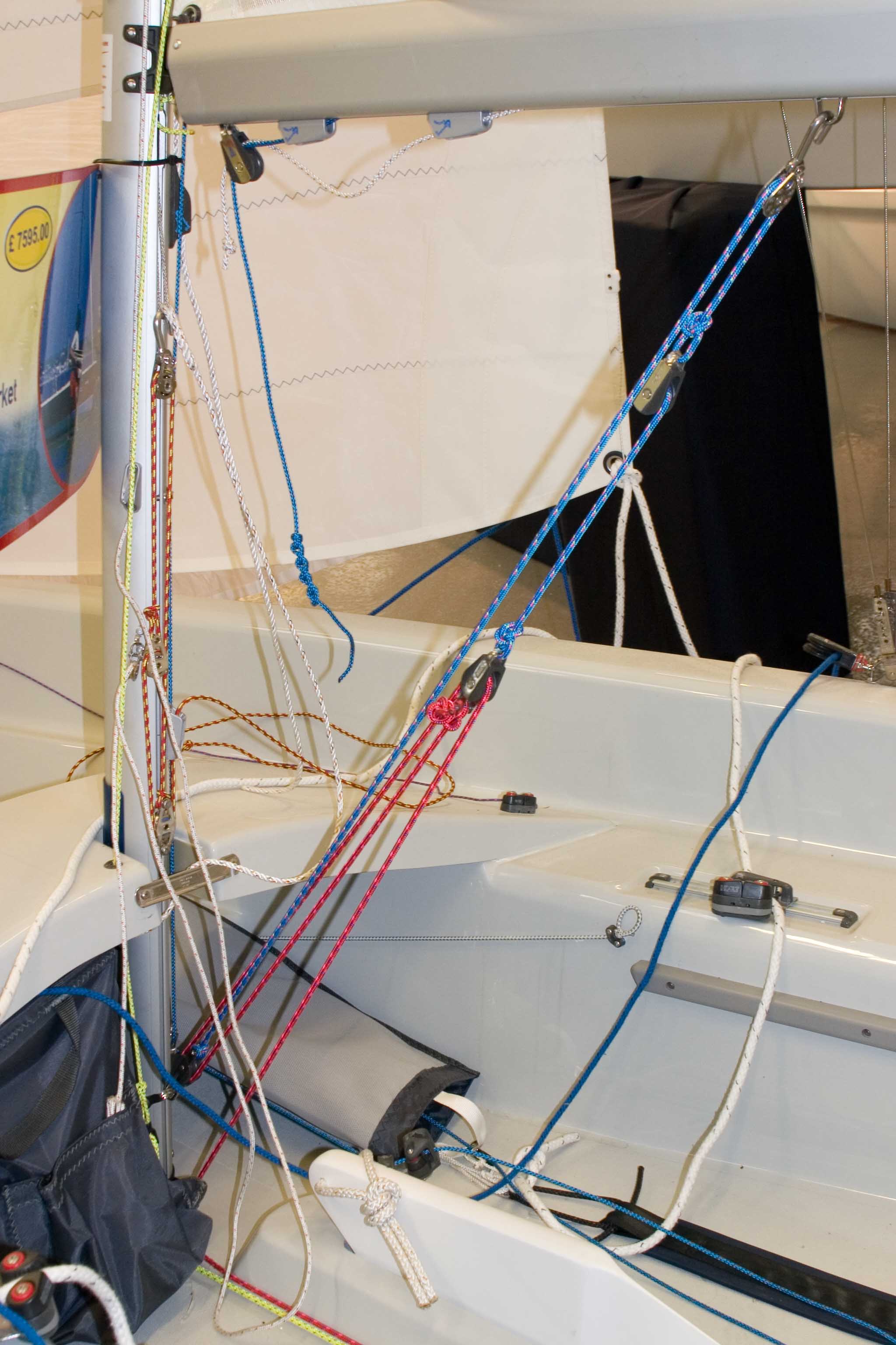 CRW_0520_-_kicker_rigging.jpg
